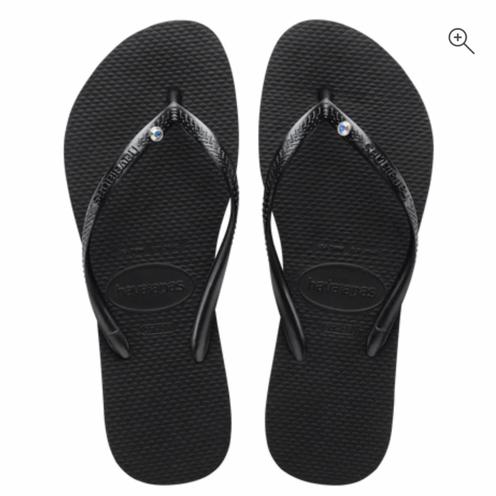 Havaianas Women's Slim Crystal Flip Flops in Black size 7/8. Great condition